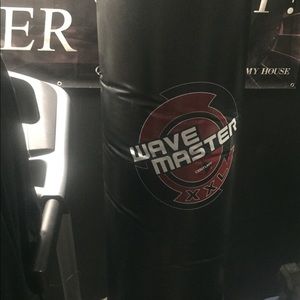 Xxl stand up punching bag